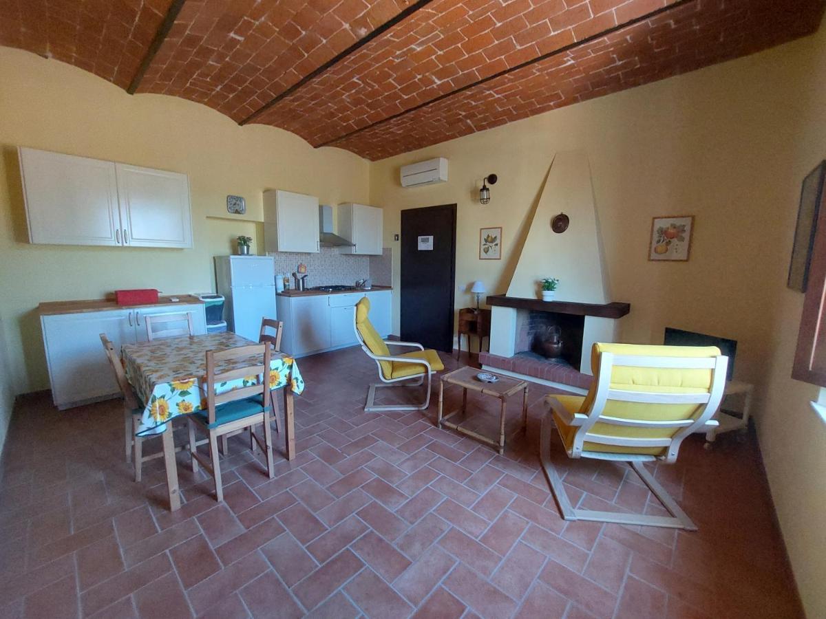 Agriturismo Il Pescinone Venturina Terme Eksteriør billede
